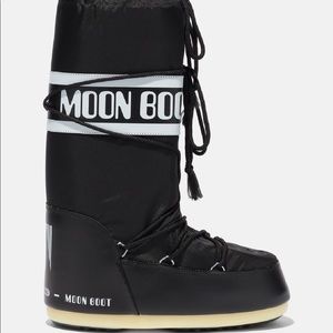 Icon Black Nylon Moon Boots